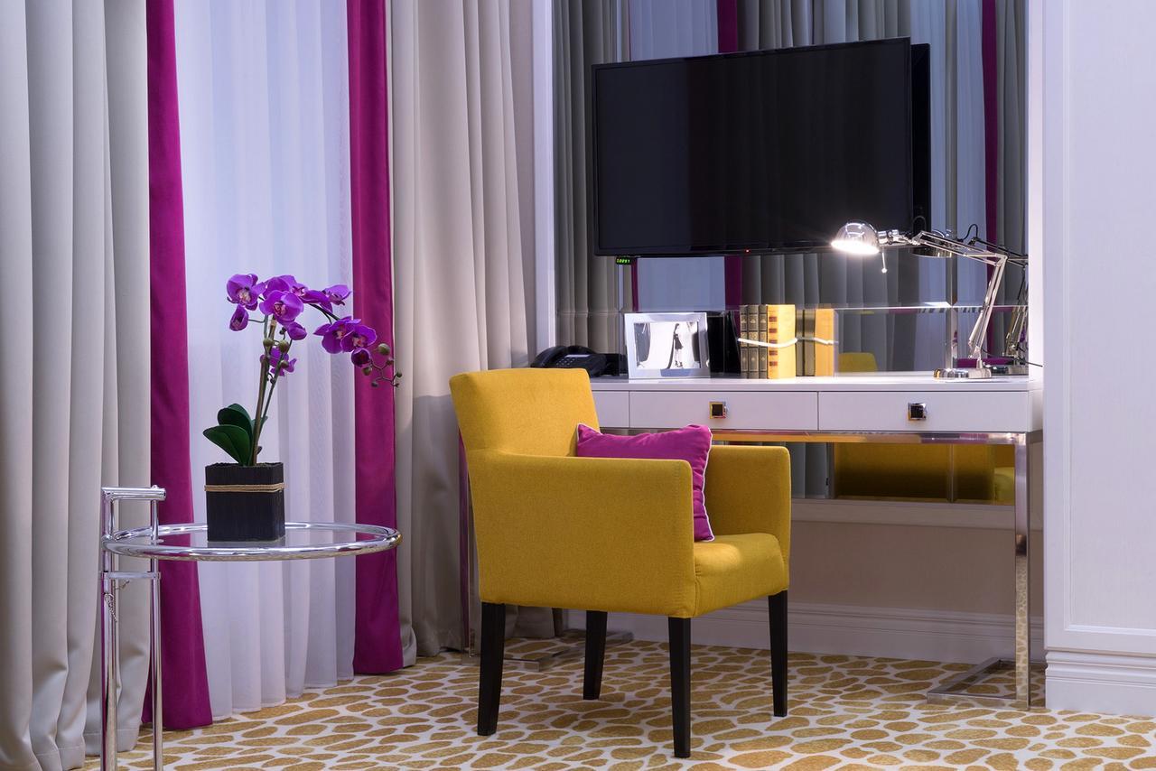 Mirax Sapphire Boutique Hotel Kharkov Luaran gambar