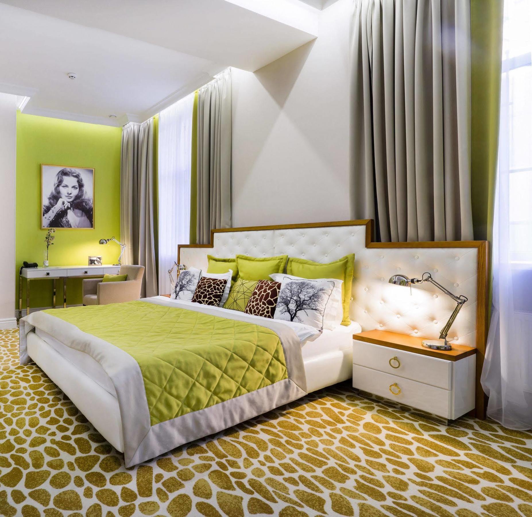 Mirax Sapphire Boutique Hotel Kharkov Luaran gambar