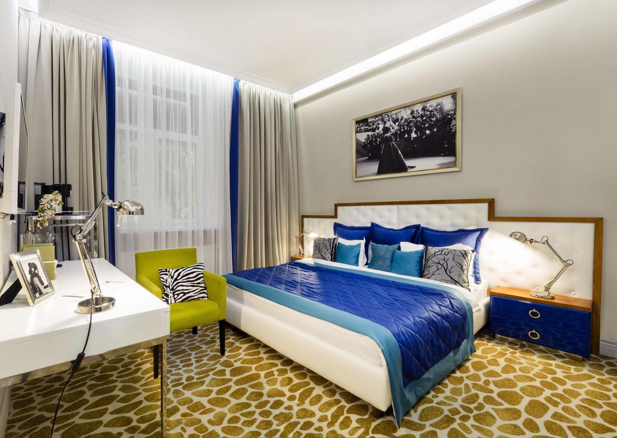 Mirax Sapphire Boutique Hotel Kharkov Luaran gambar